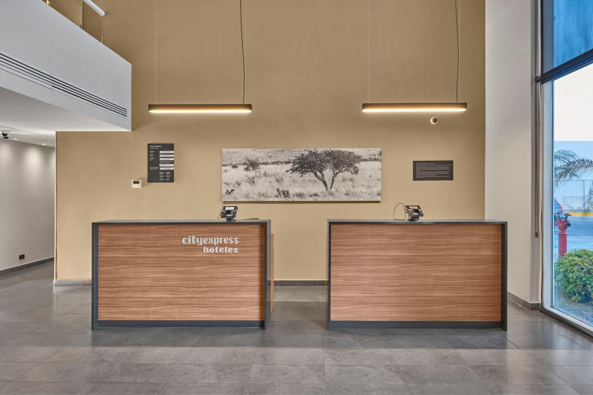 City Express By Marriott Мехикали Екстериор снимка